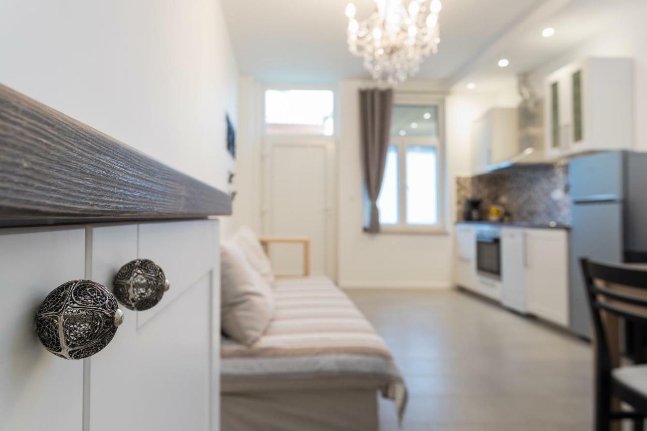 Apartment Secret Garden Опатія Екстер'єр фото