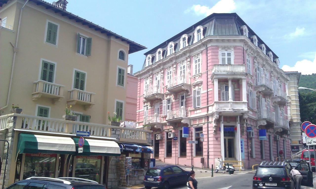 Apartment Secret Garden Опатія Екстер'єр фото
